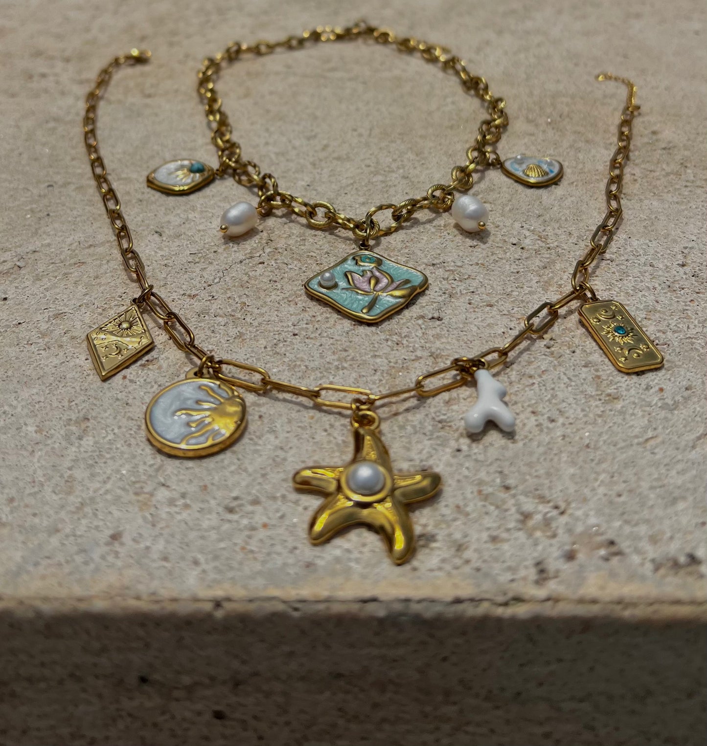 Collier à charms